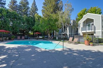 Outdoor swimming pool